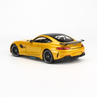 Xe mô hình Mercedes AMG GTR 1:24
