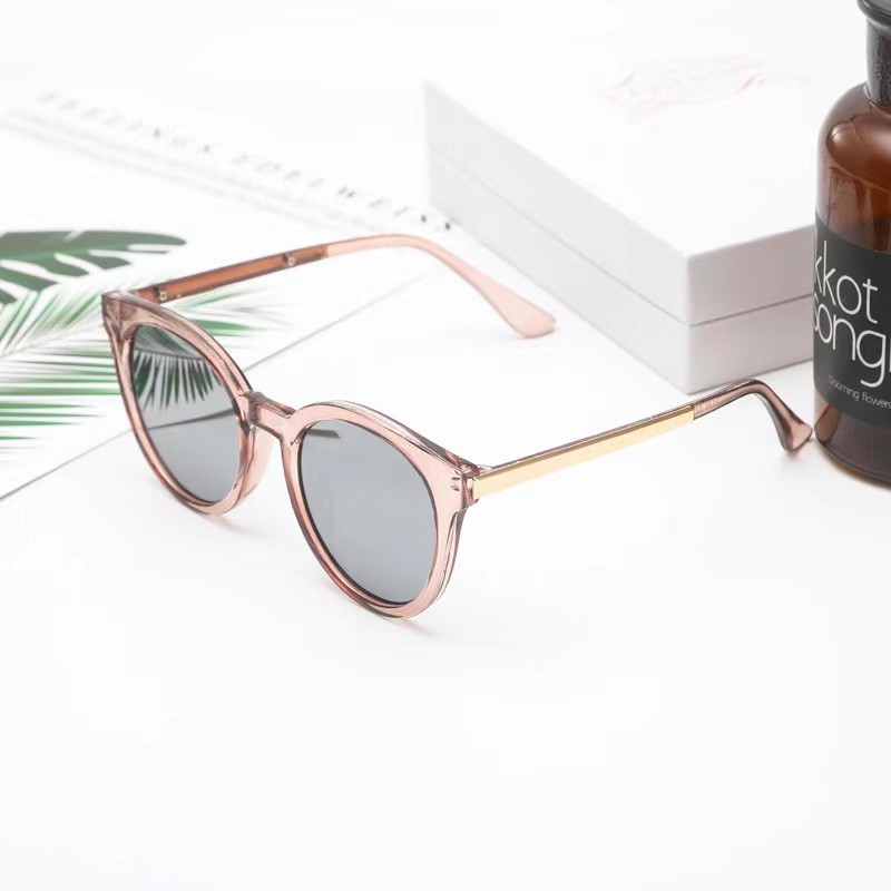 Kính mát gọng tròn phong cách cổ điển cho nữ