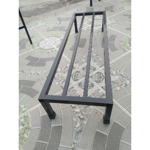 Kệ kê chậu cây Dài 50--70-90cm. Rộng 20-25-30cm. cao 10-15-20-25cm. 2 nan phụ. 4 chân. hộp thép 2x2cm