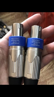 Neutrik cao cấp