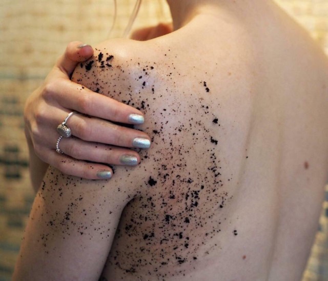 Tẩy da chết cà fe sữa non | BigBuy360 - bigbuy360.vn