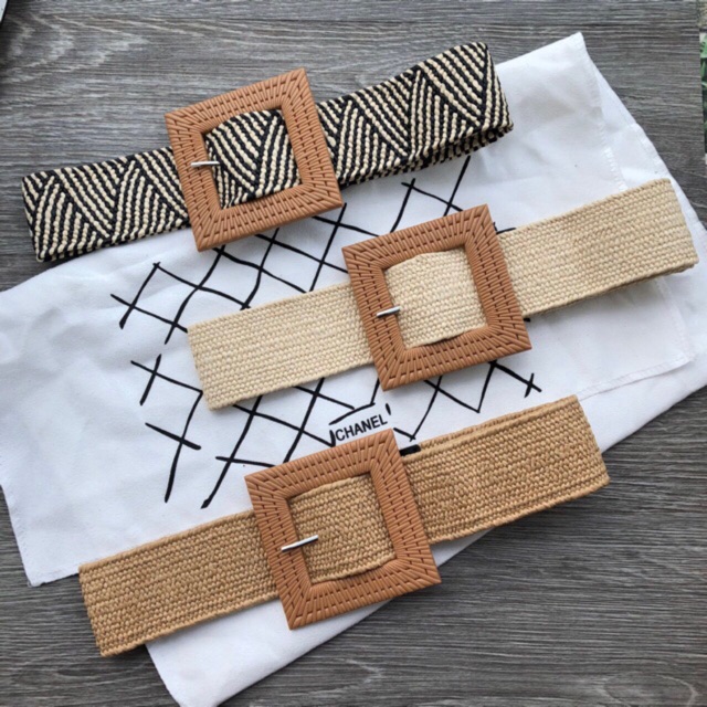 Đai váy bản vuông