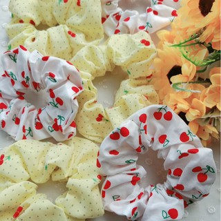 Cột tóc vải Crunchies Cherry dễ thương