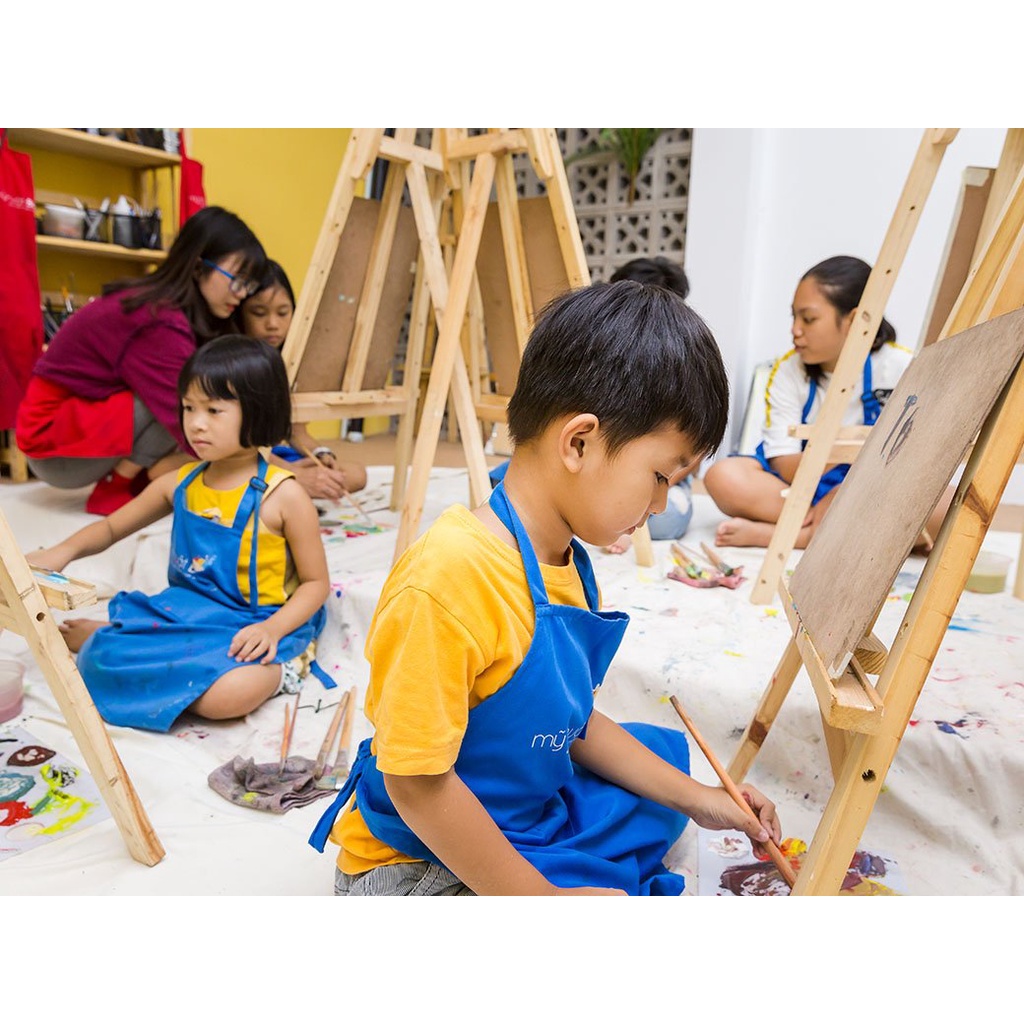 Giá vẽ tranh  Gỗ Thông Tự Nhiên ,