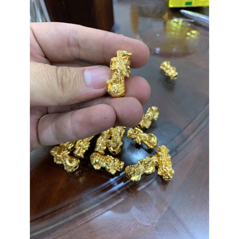 Charm tỳ hưu kim tiền mạ vàng,mạ bạc phong thủy cầu tiền tài,sức khỏe (hàng có sẵn)