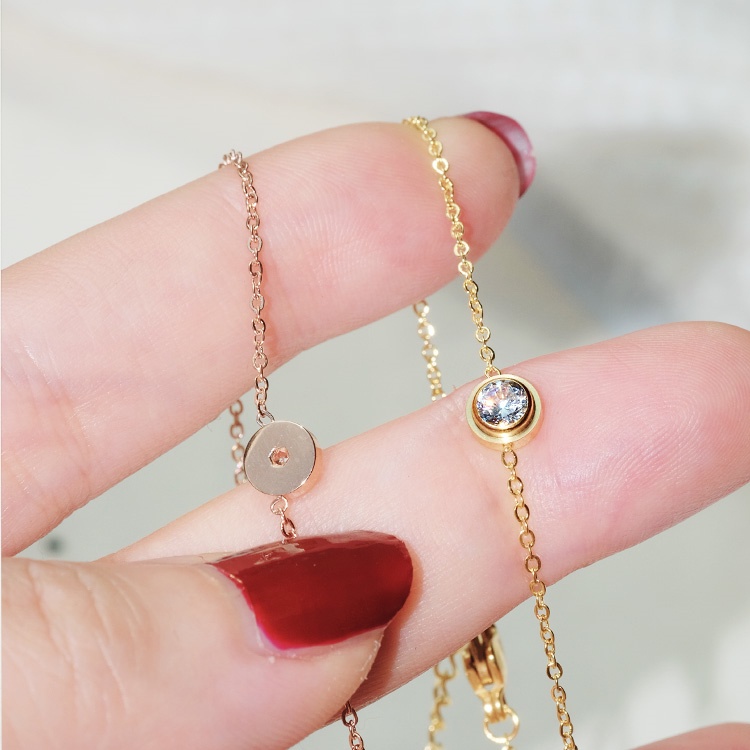 Lắc chân nữ titan 1 hạt đá trắng O1-202A - CAM KẾT KHÔNG GỈ, KHÔNG BAY MÀU - BẢO HÀNH 12 THÁNG.