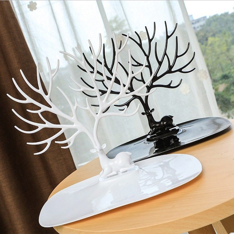 Trang Sức Hình Con Nai Độc Đáo