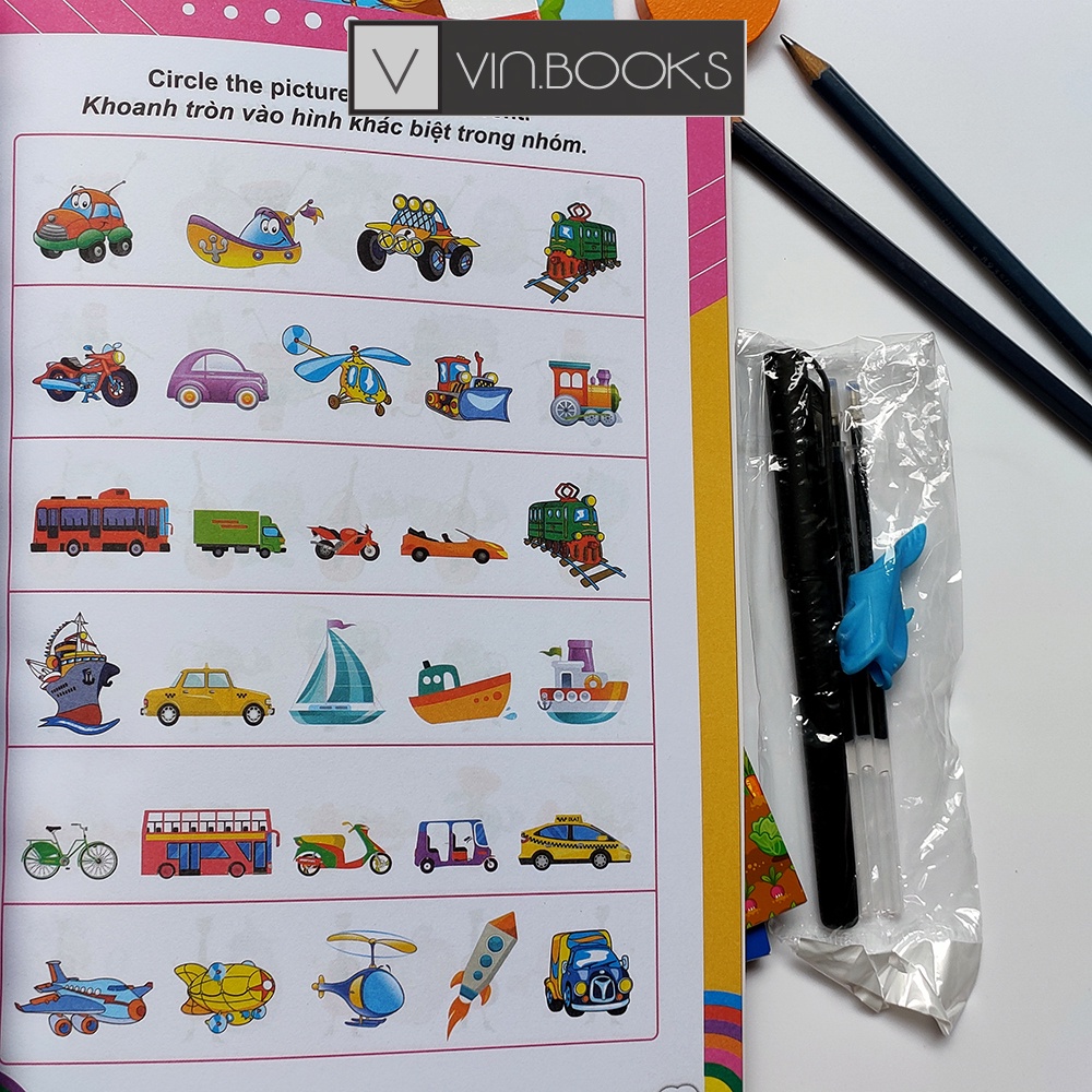 Sách -Trò Chơi Mê Cung Và Trò Chơi Tìm Kiếm - Rèn Luyện Trí Thông Minh - Phát Triển Tư Duy Cho Trẻ Từ 2-6 Tuổi 4 Cuốn.