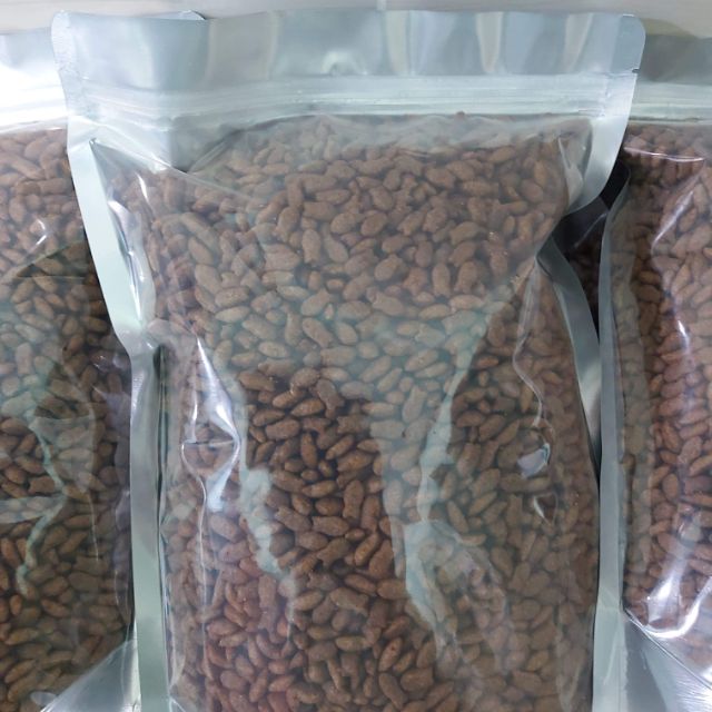 Hạt Cat's Eye cho mèo