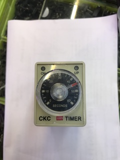 Rơ le thời gian 220v 60s kèm đế