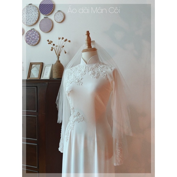 Áo dài cô dâu trắng đơn giản