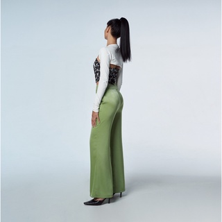 Quần Lụa Satin Loe Nhẹ & Vạt  Dài