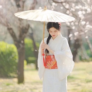 Kimono nhật bản trắng tiểu thư