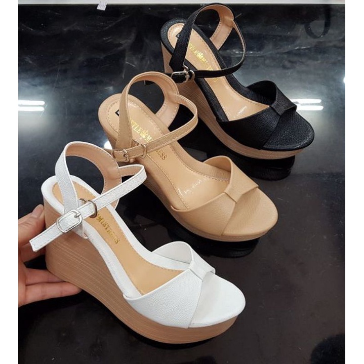 Sand xuồng nơ xinh siêu êm