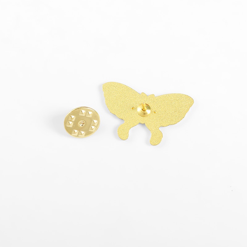 Ghim cài áo hình hoạt hình dễ thương