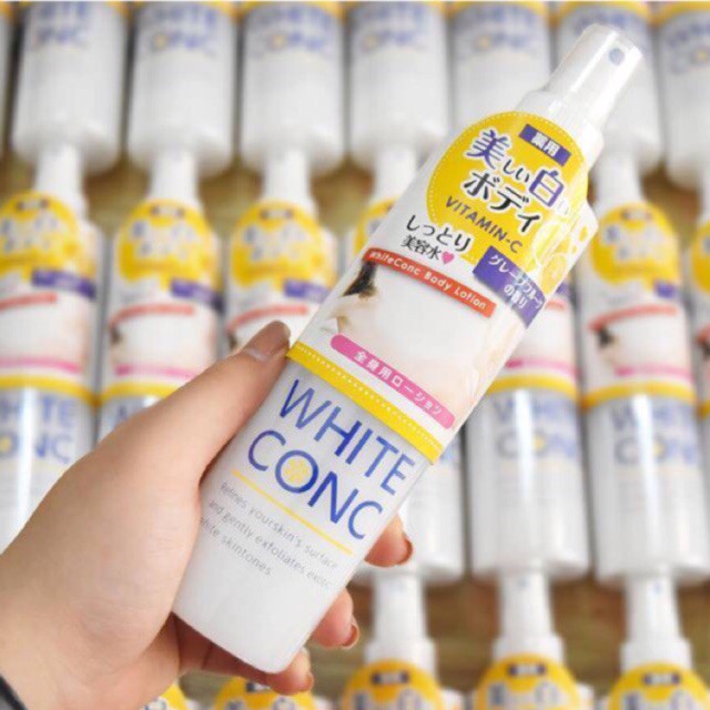 Lotion Xịt Dưỡng Da White ConC Vitamin C 245ml