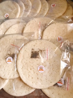 Đế bánh pizza 20cm ( đế mỏng vừa )