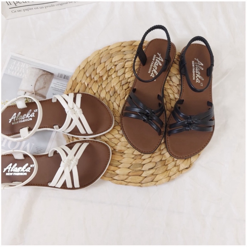 Sandal nữ đi học 𝑭𝑹𝑬𝑬𝑺𝑯𝑰𝑷 Giày sandal nữ đi học quai hậu, đế nhựa quai hậu - TB Sandal nu nut [Hoàn Xu]