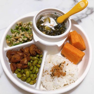 Khay ăn dặm inomata có chỗ để ly, thìa, dĩa