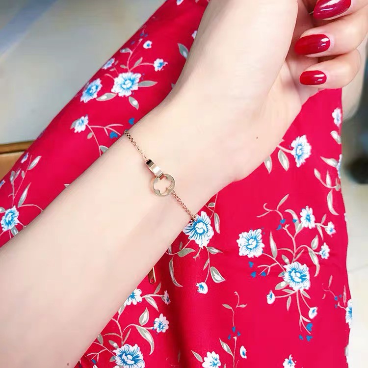 Lắc Chân Thép Titan Mạ Vàng Hồng 18K Mặt Cỏ Bốn Lá May Mắn Phong Cách Nhật Hàn