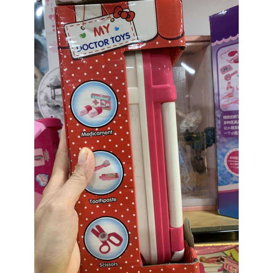 Bộ đồ chơi tủ y tế Hello Kitty cho bé