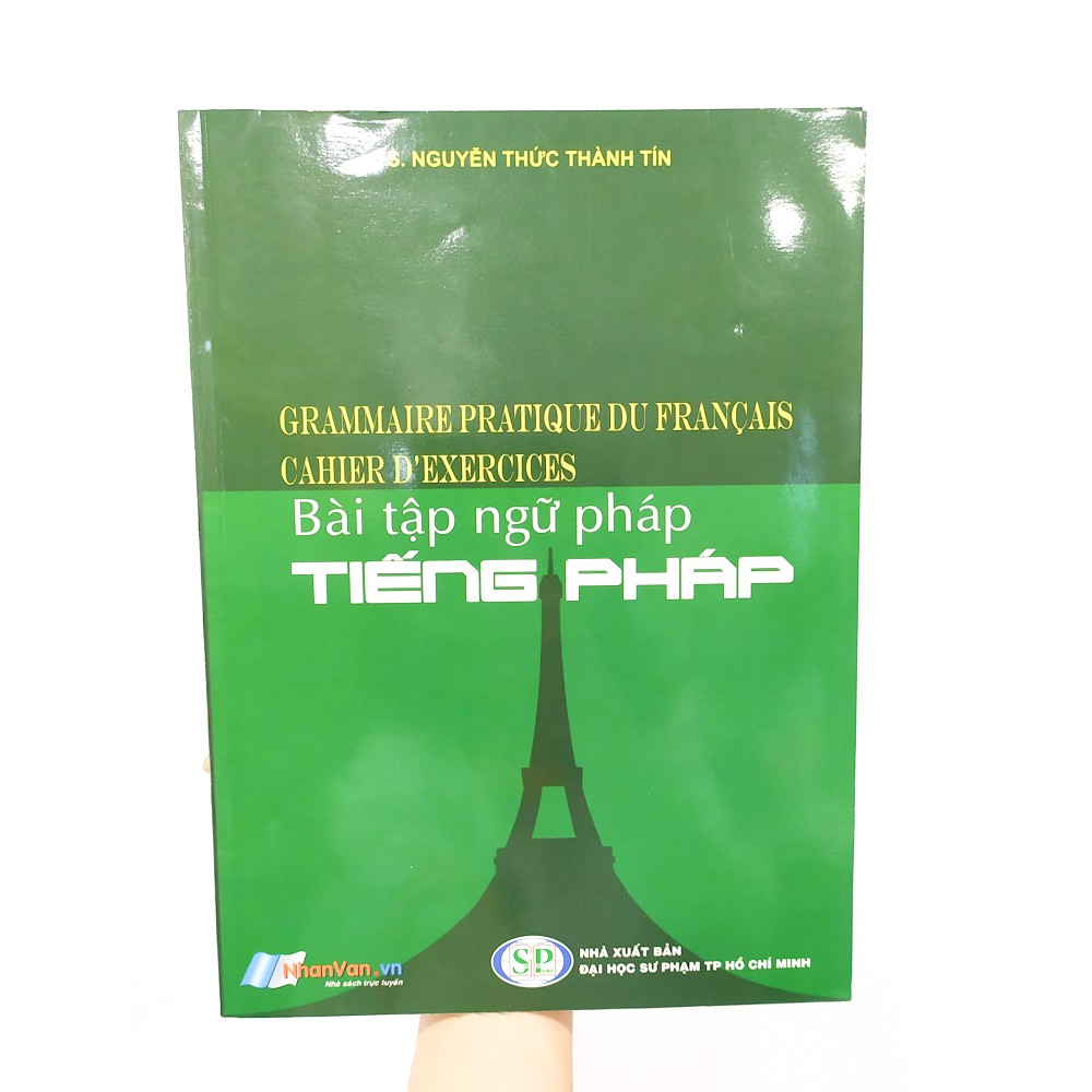 Sách - Bài Tập Ngữ Pháp Tiếng Pháp - Sách học Tiếng Pháp Độc quyền Nhân Văn