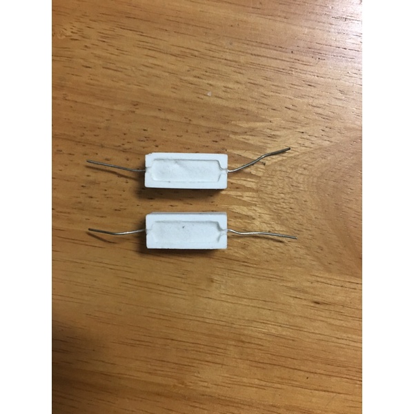 2 điện trở sứ 5w 7R5J
