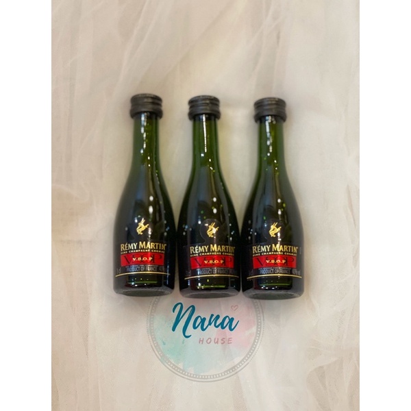 Chai rượu mini trang trí bánh kem, trưng bày bàn thờ, pha chế đủ loại chính hãng