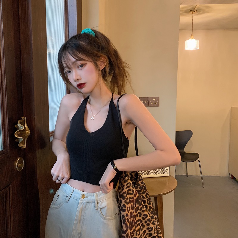 Áo sát nách form ôm gợi cảm hợp thời trang cho nữ | BigBuy360 - bigbuy360.vn