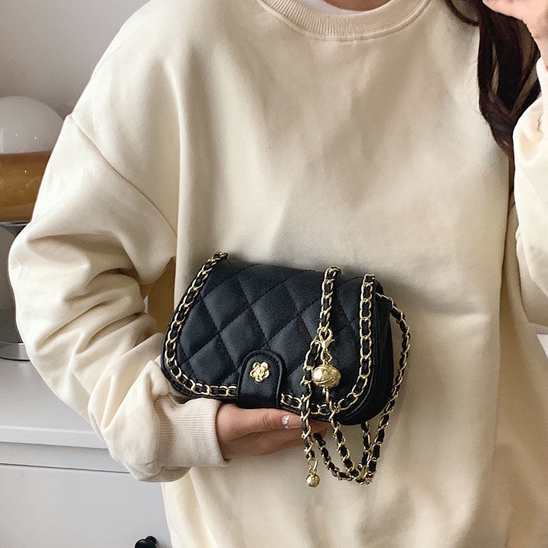 Túi Đeo Vai Hình Vuông Cỡ Nhỏ Phối Dây Xích Thời Trang Cho Nữ