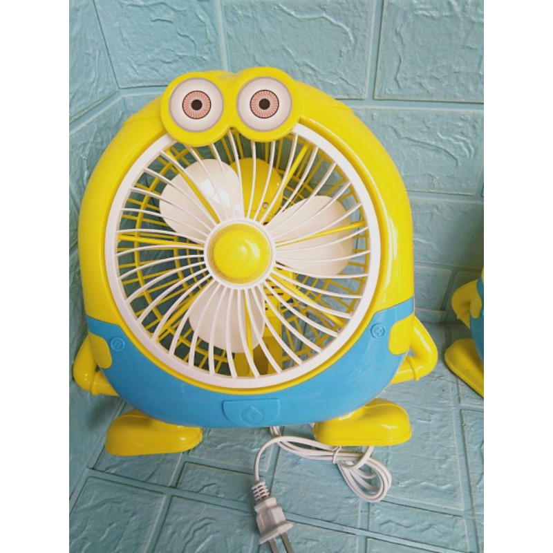 Quạt điện để bàn [ FREE SHIP ]  hình thú Doremon dễ thương cực mát | BigBuy360 - bigbuy360.vn