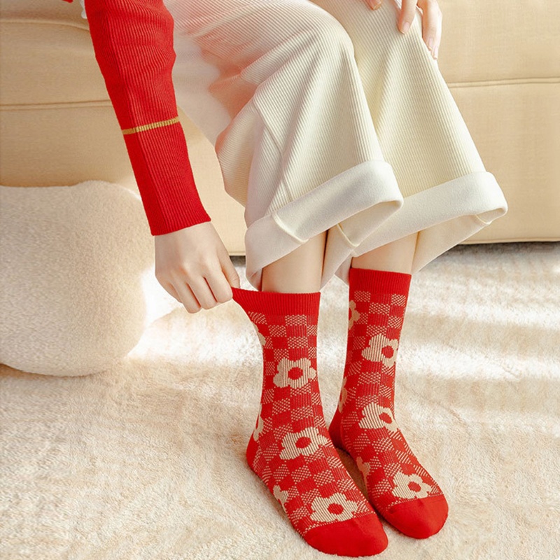 Vớ Họa Tiết Kẻ Sọc Màu Sắc Đỏ Phong Cách Harajuku Thời Trang Thu Đông Cho Nữ