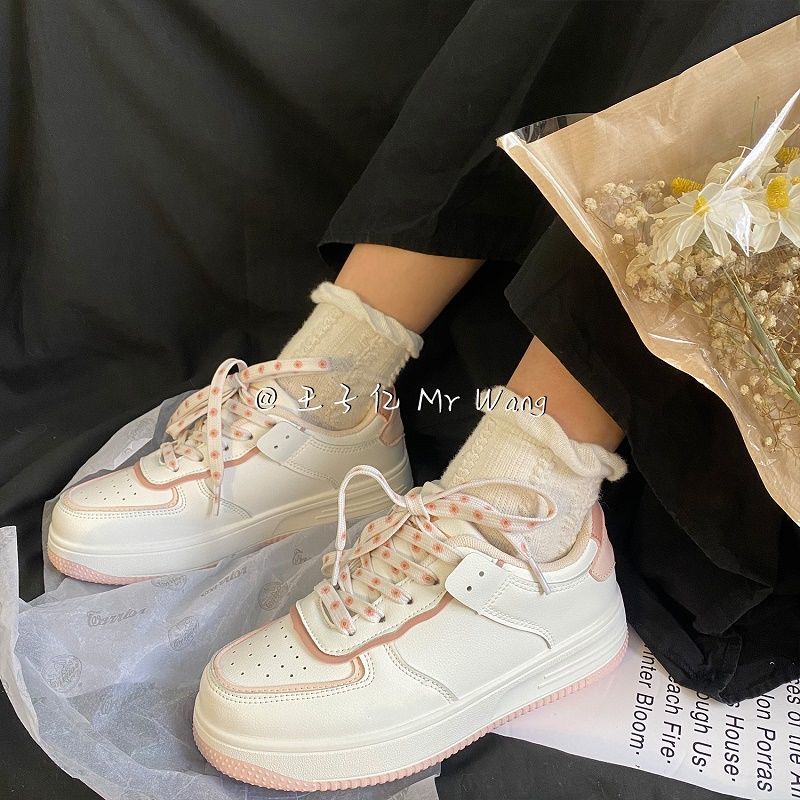 Giày thể thao viền hồng, đốm hồng, giày sneaker phong cách Hàn Quốc | BigBuy360 - bigbuy360.vn
