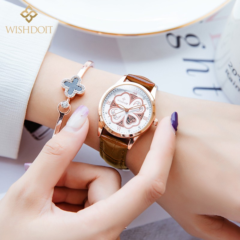 Đồng hồ WISHDOIT thạch anh dây da mặt hình cỏ bốn lá thời trang đơn giản chống nước đi bơi cho nữ sinh