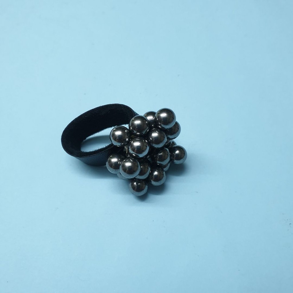 Nhẫn nam châm hít bi [PHỤ KIỆN CHẤT] có thể điều chỉnh được kích thước | BigBuy360 - bigbuy360.vn