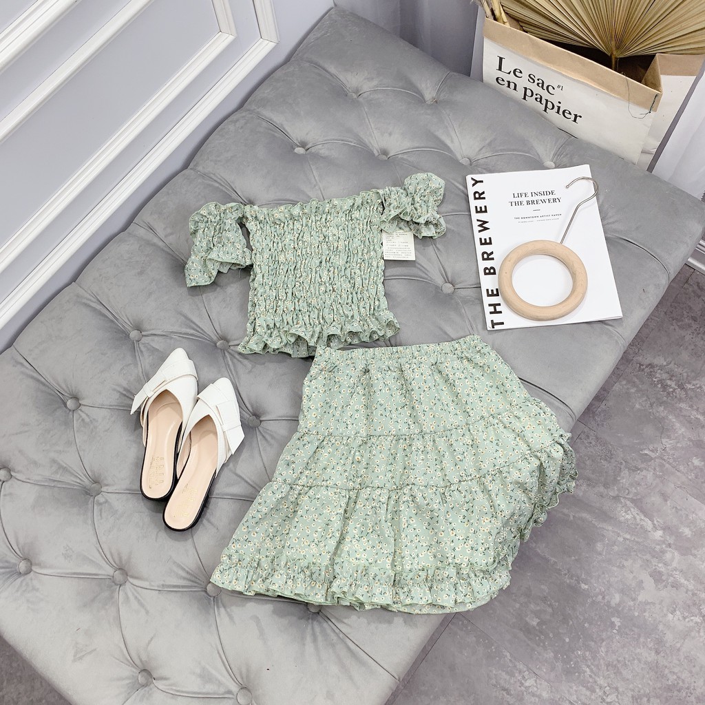 Set Trễ Vai Chun Ngực Chân Váy Cực Xinh | BigBuy360 - bigbuy360.vn