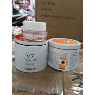Kem dưỡng da V7.