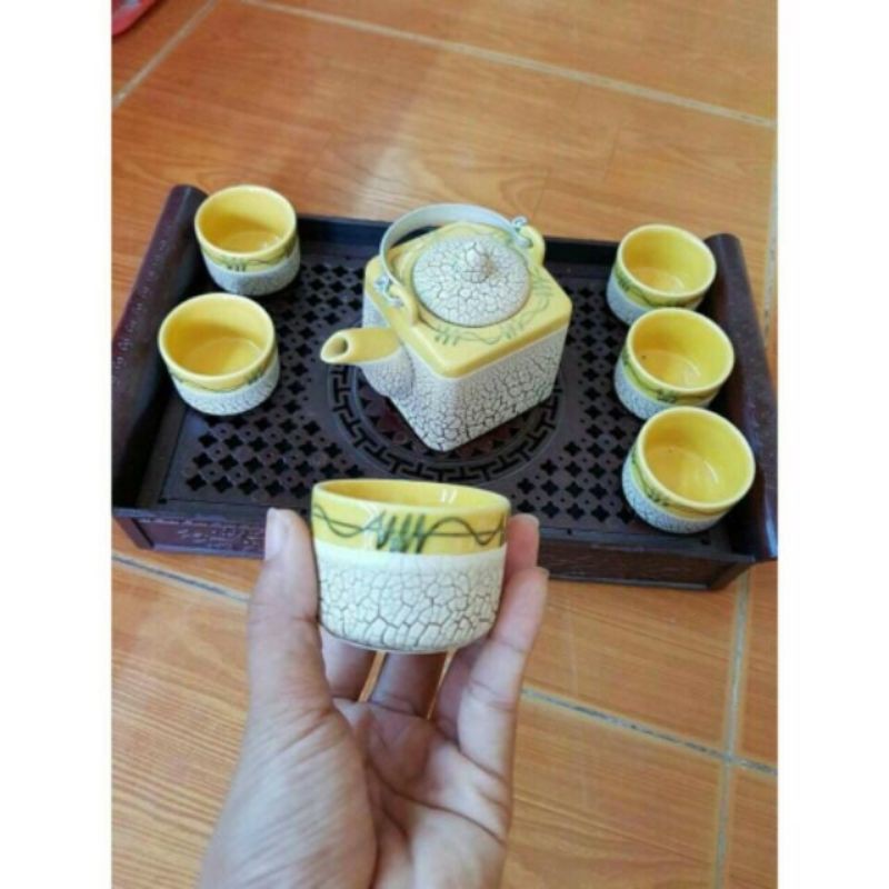 Bộ ấm chén men rạn dáng vuông kèm khay Bát Tràng