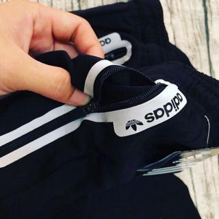 Quần jogger ống suông