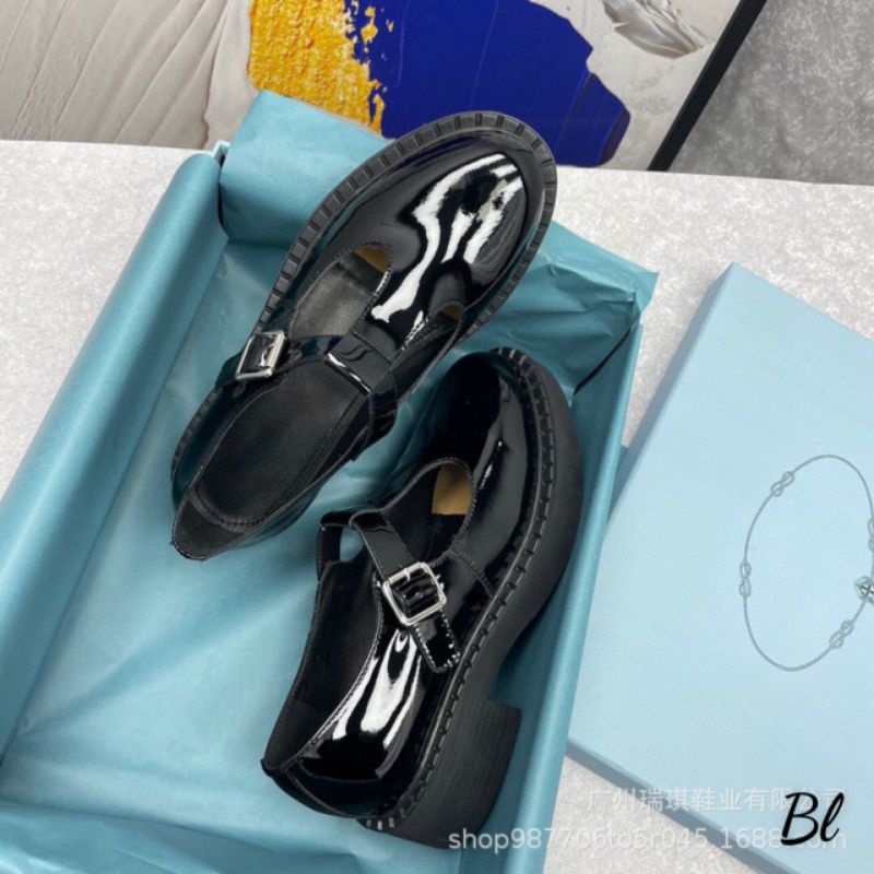 lo Giày Mọi Prada Da Bóng Nhẹ Mềm Êm Fullbox Bill Túi Cao Cấp