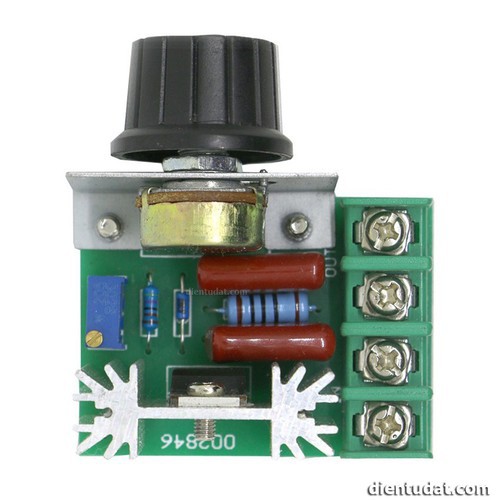 MẠCH ĐIỀU TỐC AC 2000W 220V