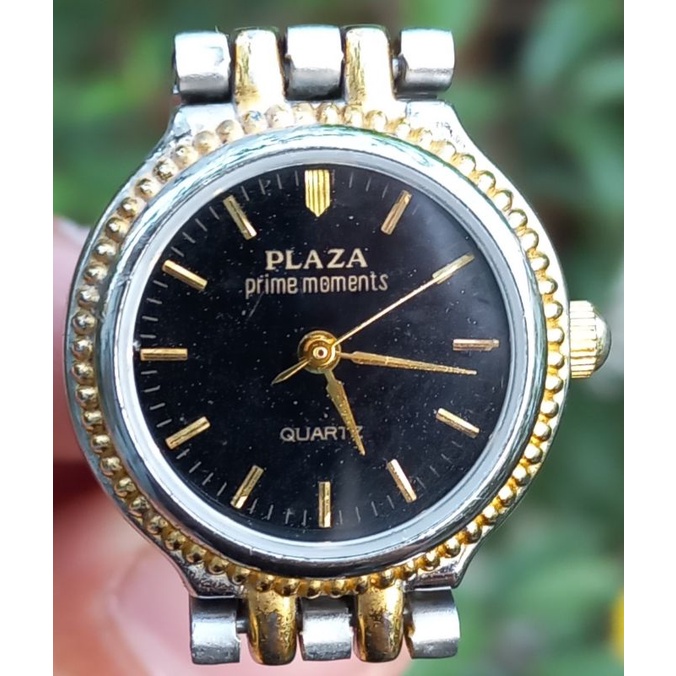 Đồng hồ nữ Plaza