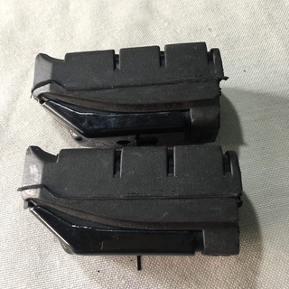 Cặp gác chân trước winner v1