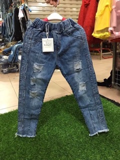 Combo quần áo dép cho khách