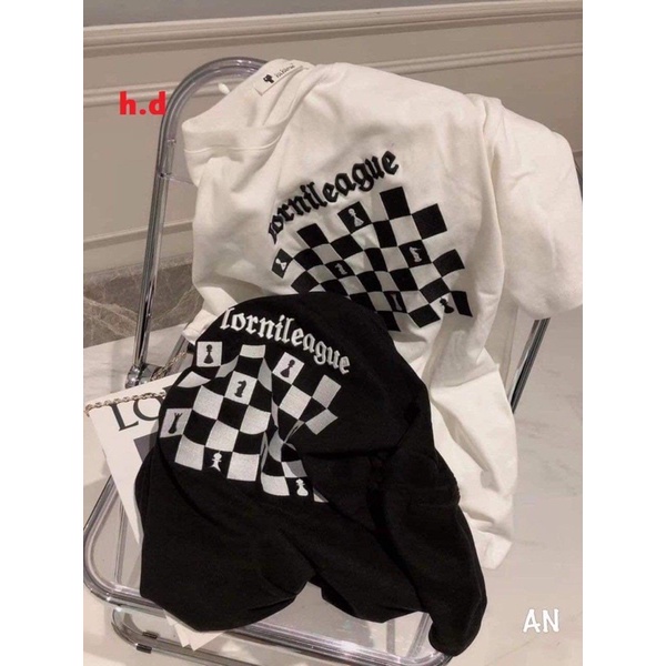 Áo Thun Nam Nữ Cổ Tròn Unisex Form Rộng Streetwear Bàn Cờ ☘Phông Basic Cotton Oversize🧸Mặc đơn đôi nhóm giá rẻ