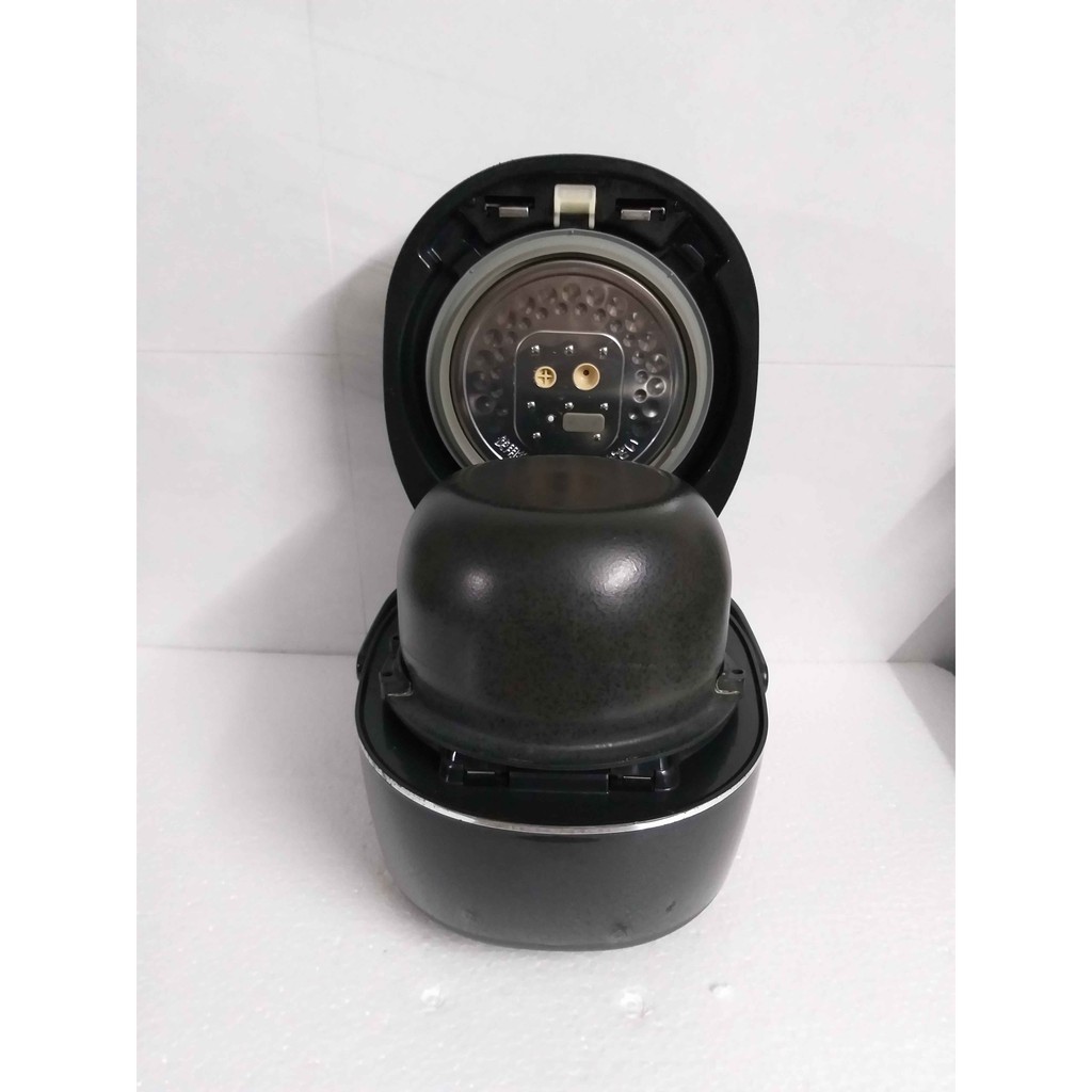 NỒI CƠM ĐIỆN CAO TẦN ÁP SUẤT 2 BI TIGER NỘI ĐỊA NHẬT BẢN | BigBuy360 - bigbuy360.vn