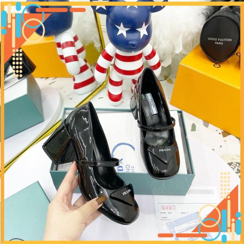 Giày Cao Gót prada mũi tròn gót trụ fullbox + bill + túi giấy