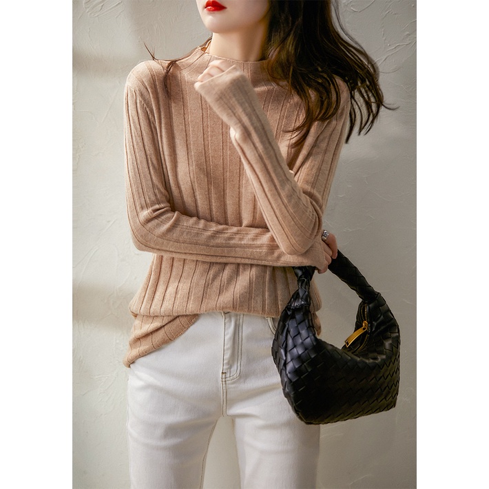 Áo len tay dài cổ lọ màu sắc đơn giản