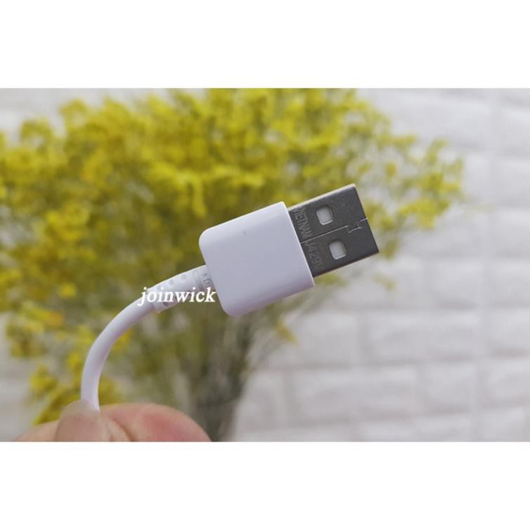 Trọn bộ Sạc nhanh zin máy cho Samsung C9 Pro, A5 2017, A7 2017, A8 2018, A9 2018 và cáp USB Type-C màu trắng zin máy.