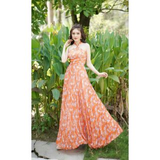 Đầm hoa cam cổ yếm